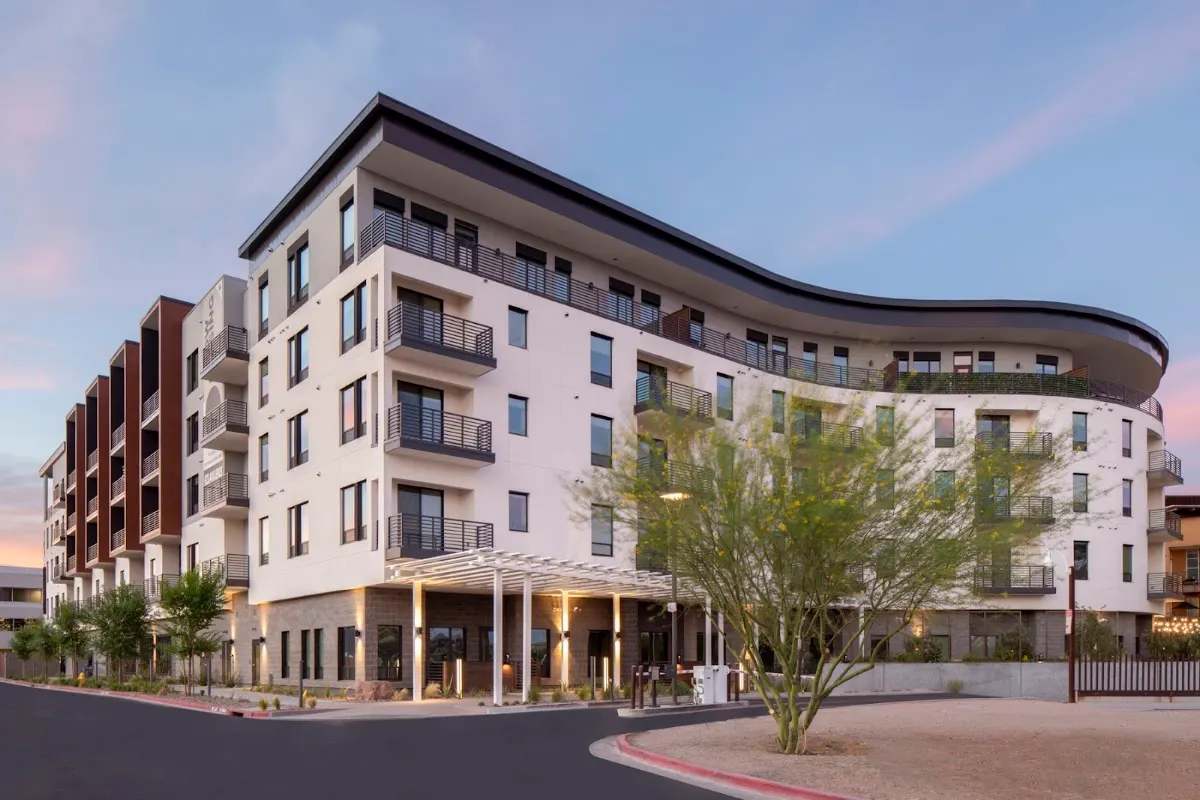 Sentral Old Town | Scottsdale Apartments