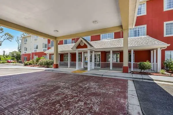 Econo Lodge Inn & Suites Marianna South