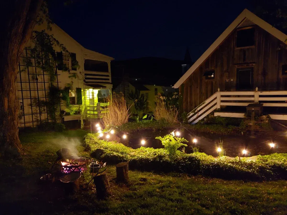 Lily Garden Bed & Breakfast