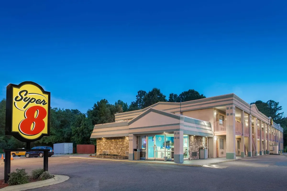 Super 8 by Wyndham Durham/University Area NC