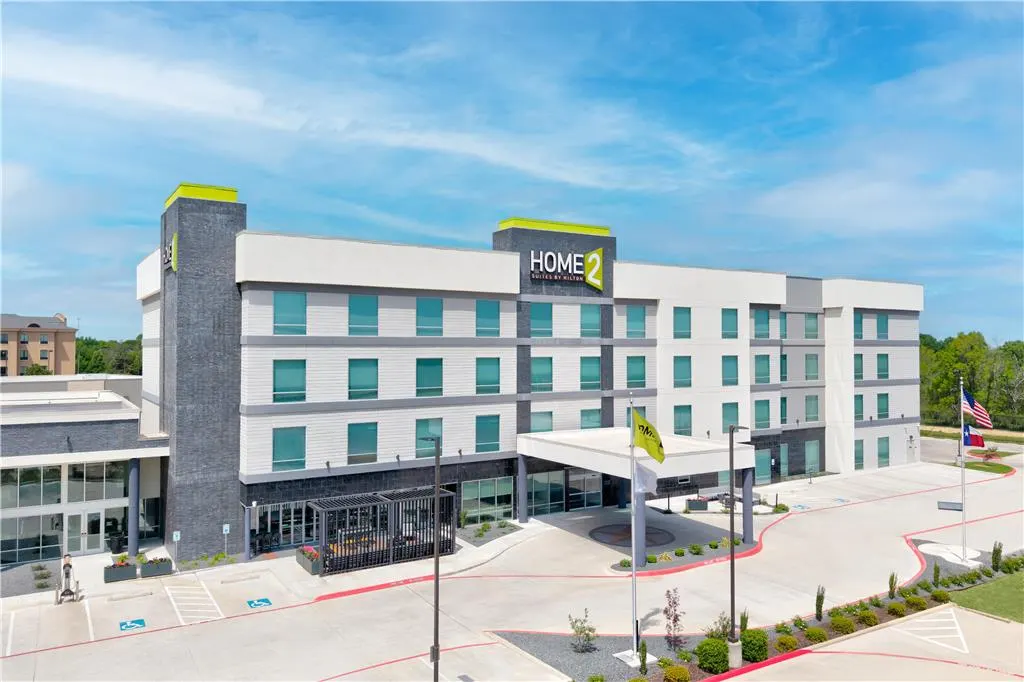 Home2 Suites by Hilton Paris