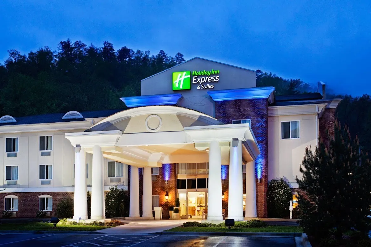 Holiday Inn Express & Suites Cherokee/Casino by IHG