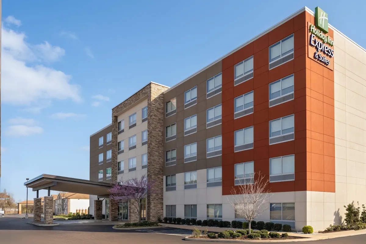 Holiday Inn Express & Suites West Memphis by IHG