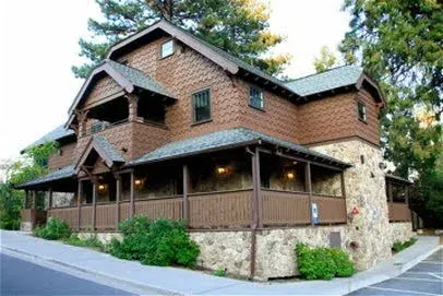 Border House at Crystal Bay