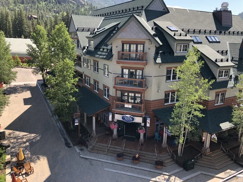 Jackpine & Black Bear Condos by Vail Resorts