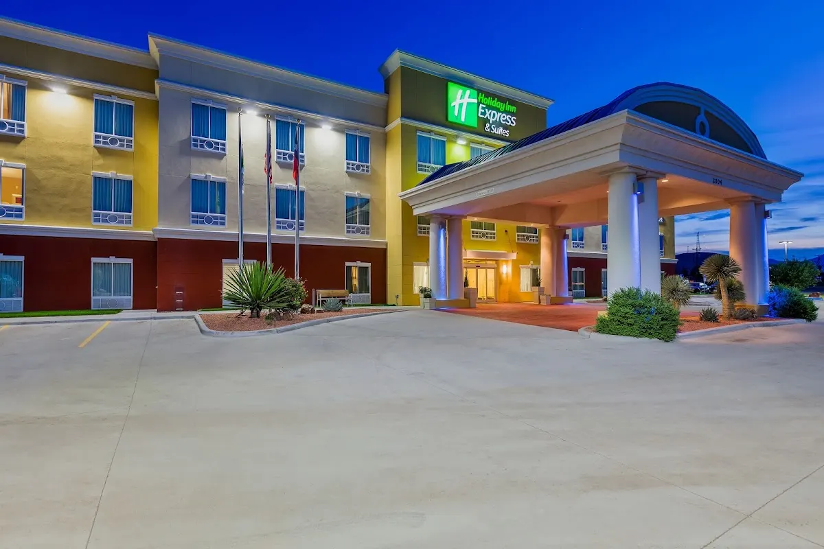 Holiday Inn Express & Suites Alpine Southeast by IHG