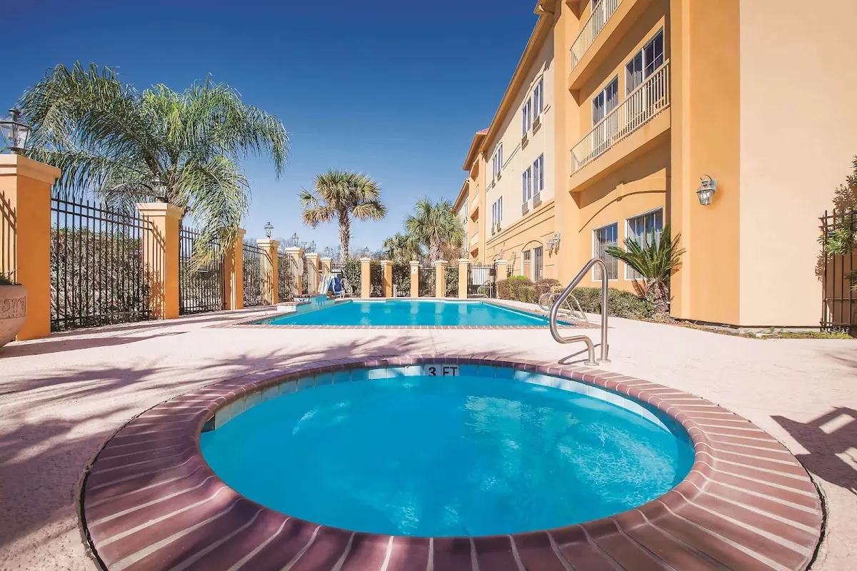 La Quinta Inn & Suites by Wyndham Beaumont West