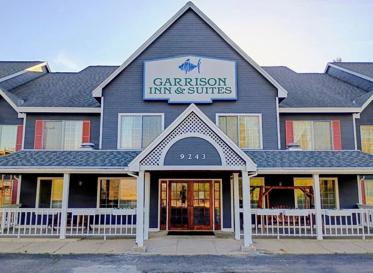 Garrison Inn & Suites