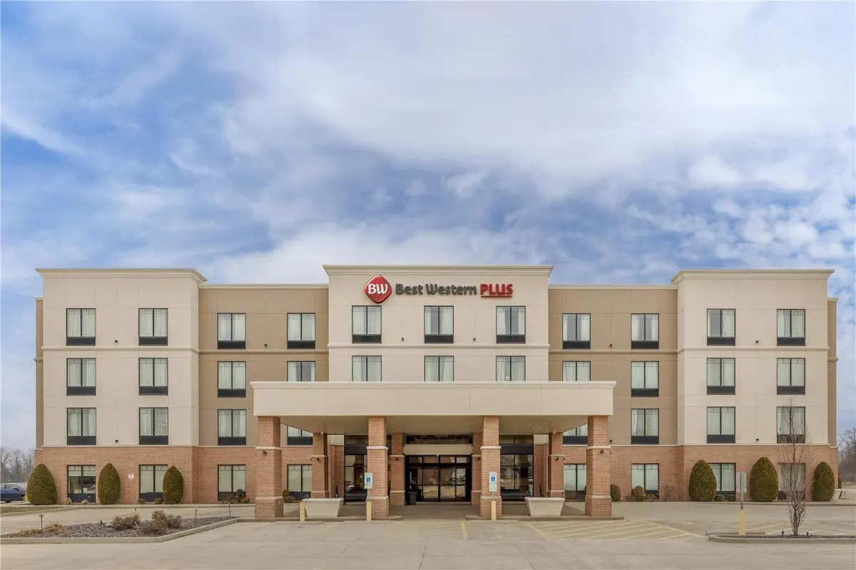 Best Western Plus Centralia Hotel & Suites