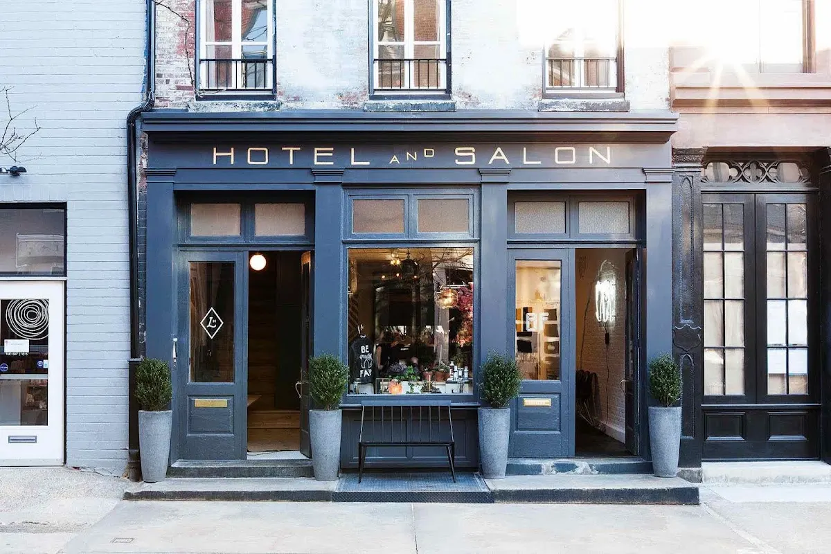 Lokal Hotel Old City