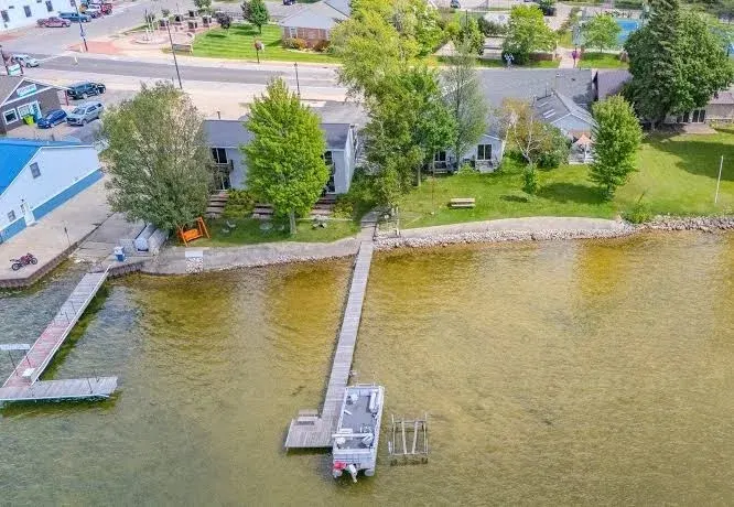Lake View Motel