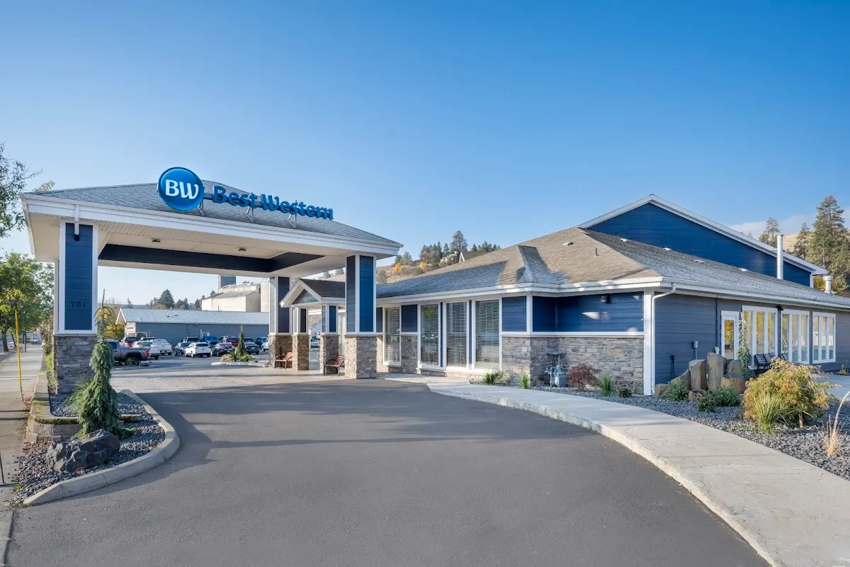 Best Western Wheatland Inn