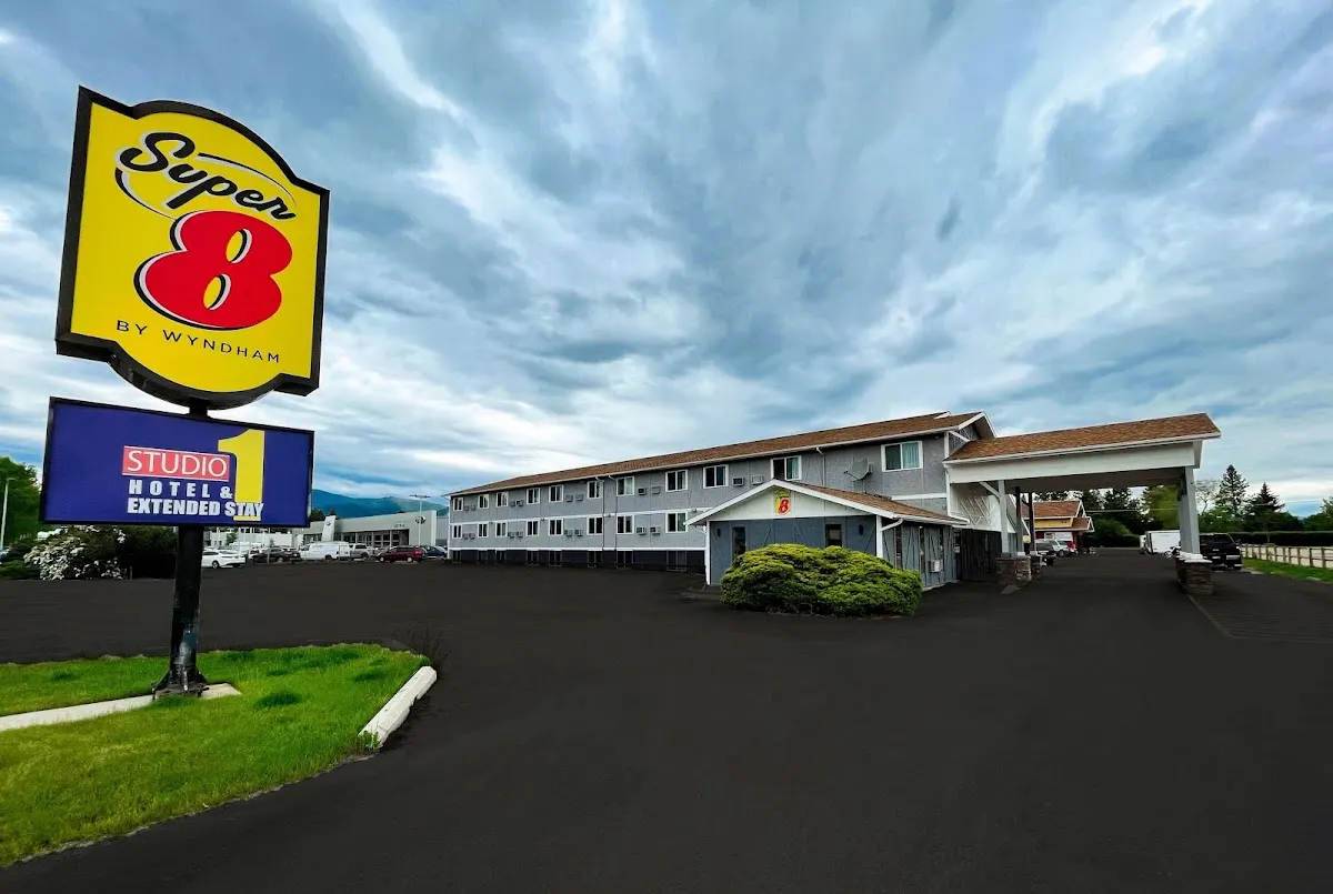 Super 8 by Wyndham Missoula/Brooks Street