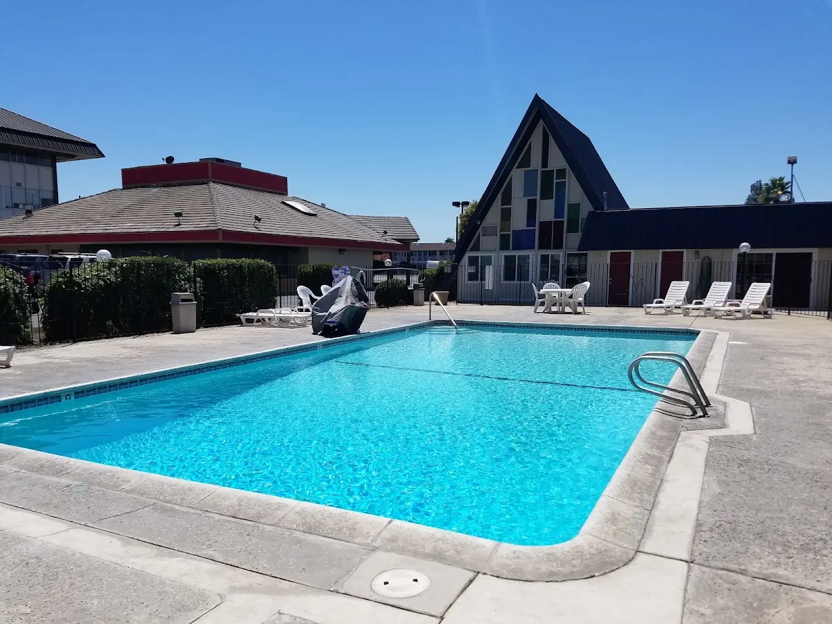 Economy Inn 'NEWLY REMODELED'