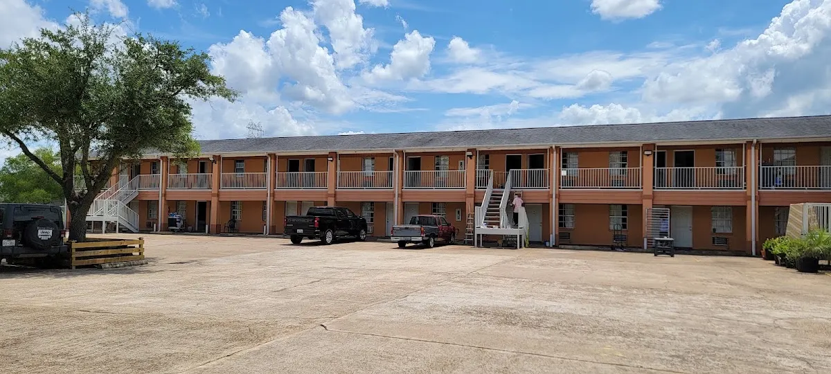 Maxim III Motel