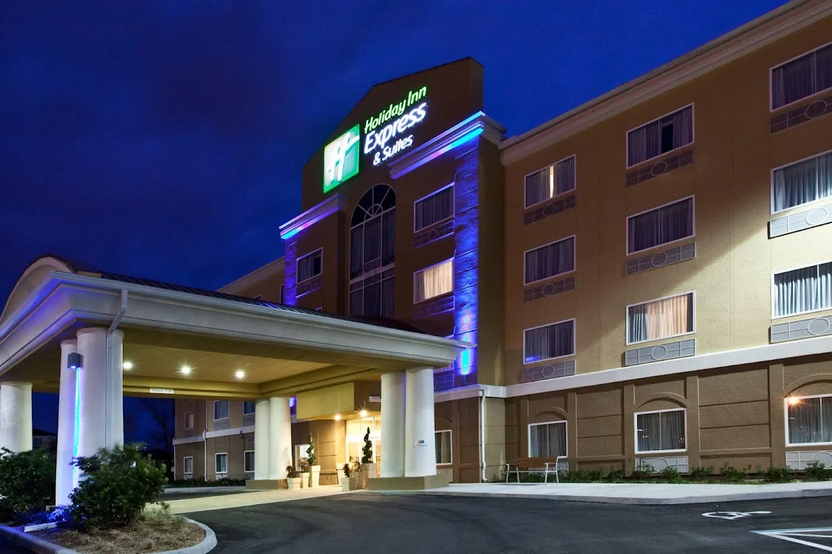 Holiday Inn Express & Suites Palatka Northwest by IHG