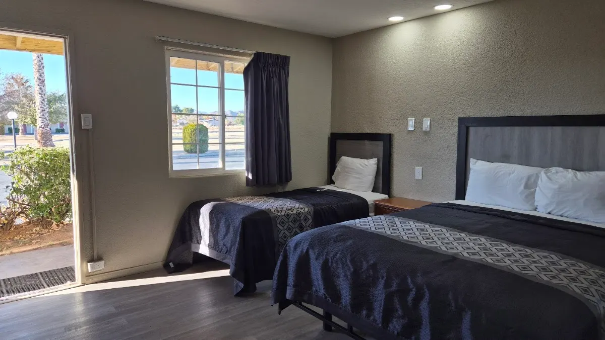 Apple Valley Motel