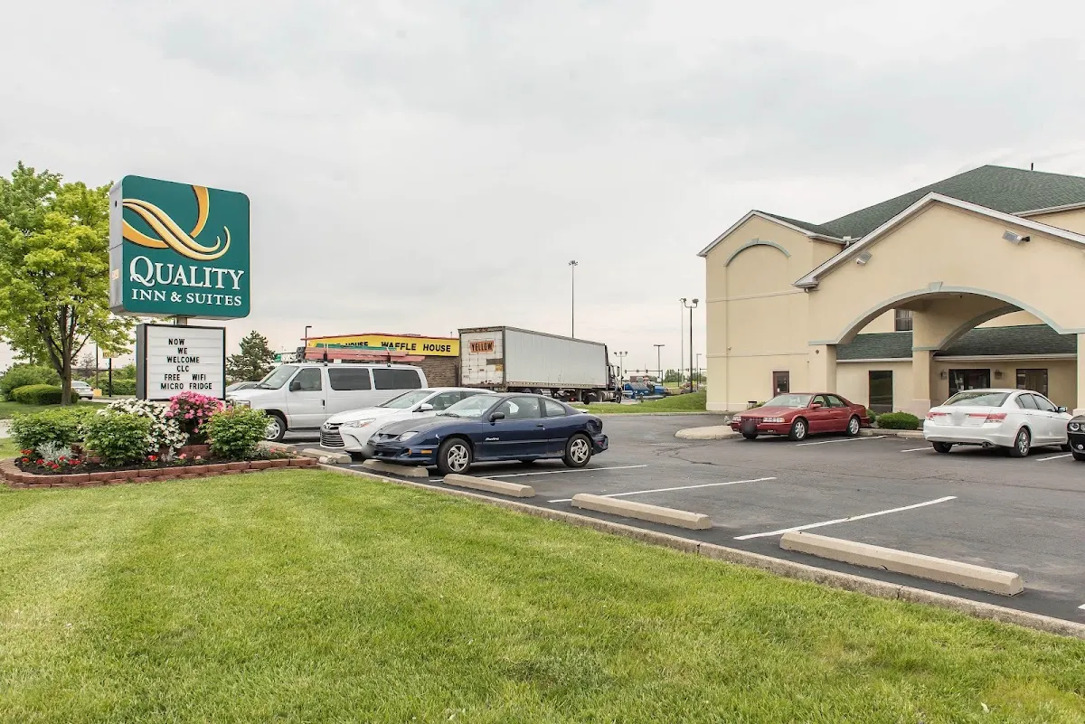 Quality Inn & Suites Columbus West - Hilliard