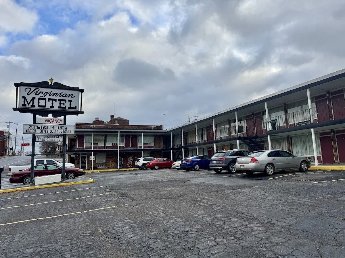 Virginian Motel