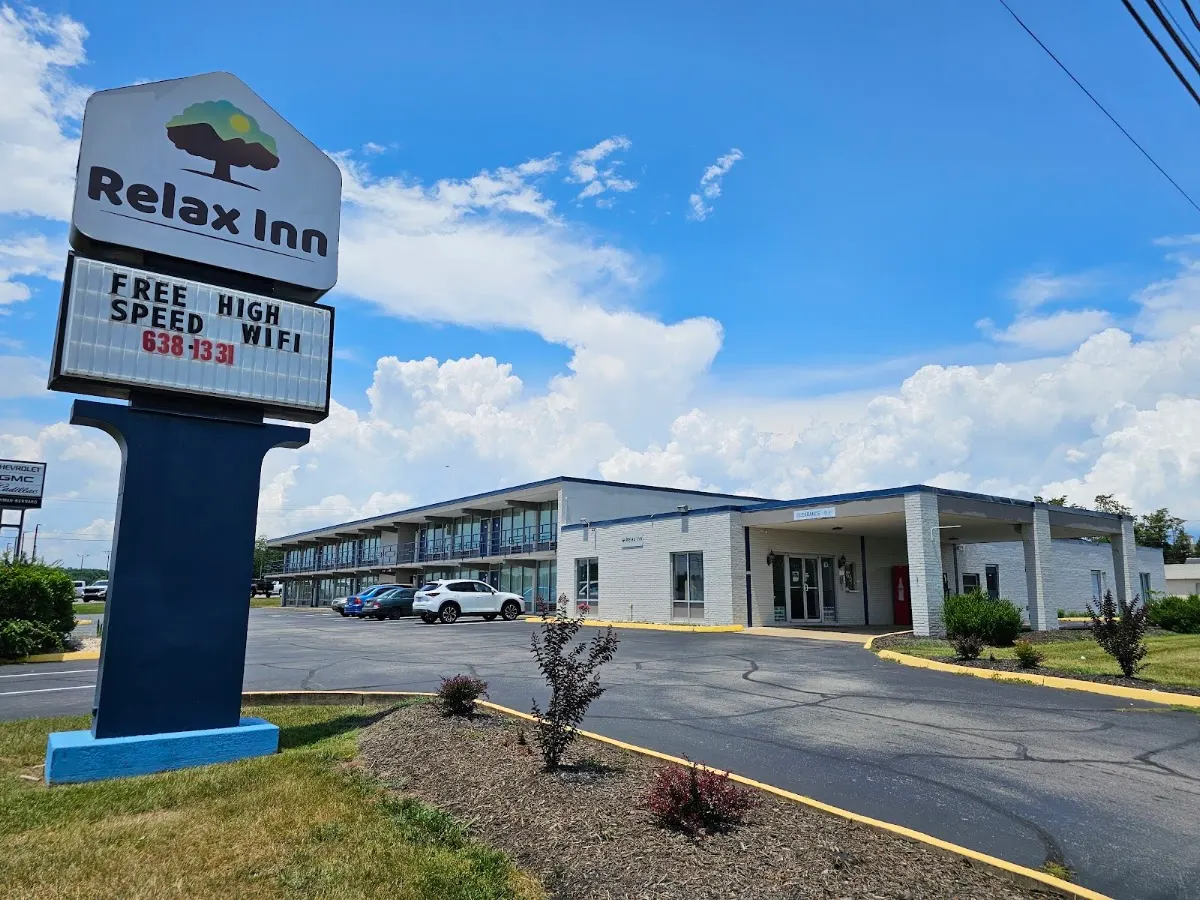 Relax inn by OYO Greeneville Near Hwy US-321