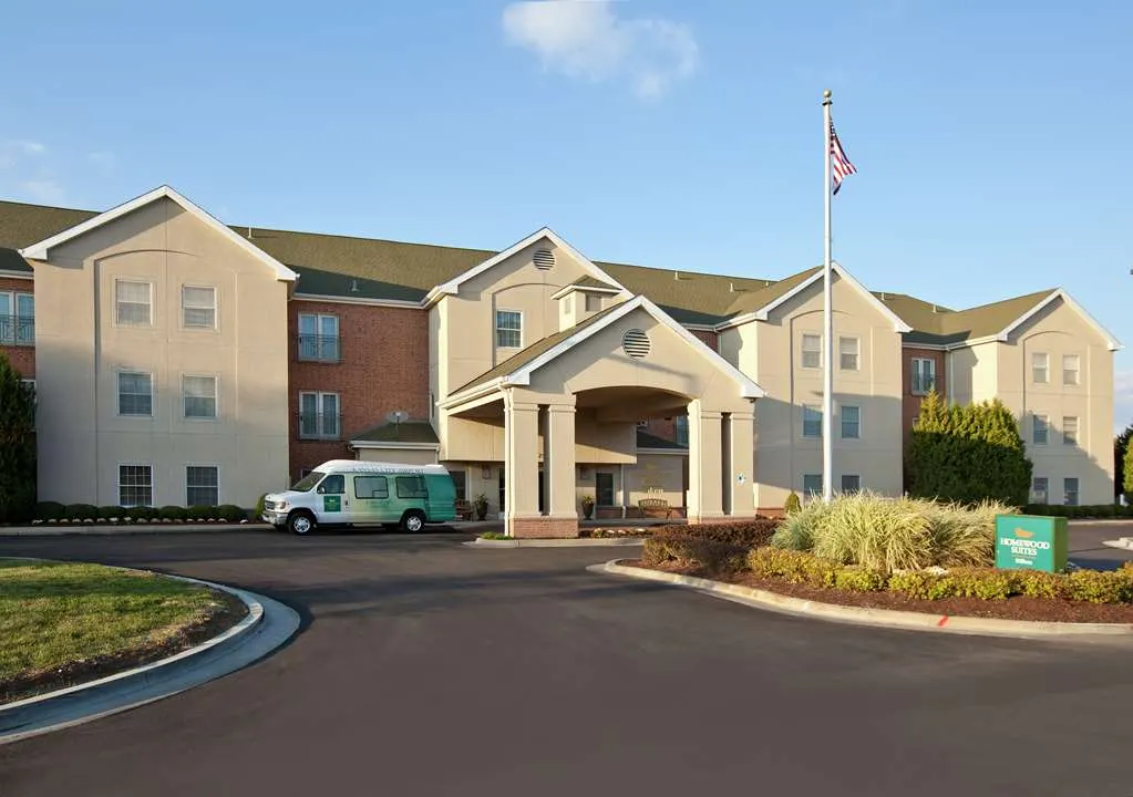 Homewood Suites by Hilton Kansas City-Airport
