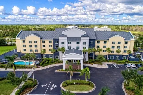 Fairfield by Marriott Inn & Suites Naples