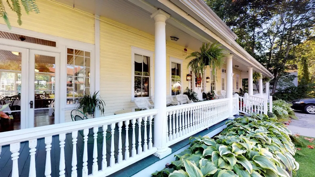 Holbrook House Bed and Breakfast - Bar Harbor, ME
