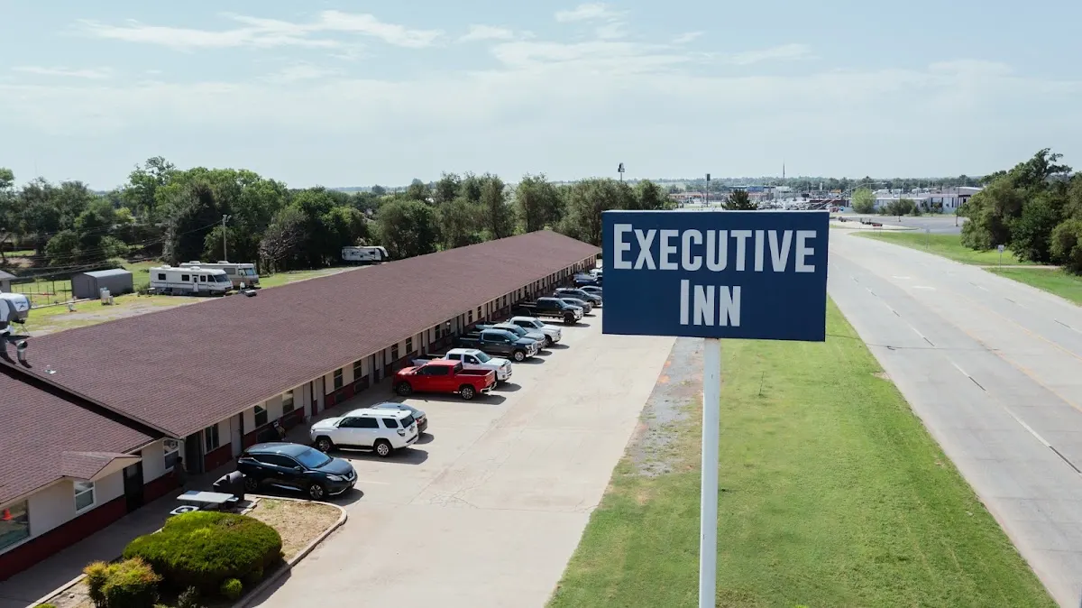 Executive INN Motel & RV Park