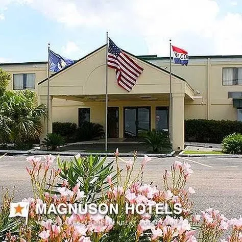 Marina Inn & Suites Chalmette-New Orleans