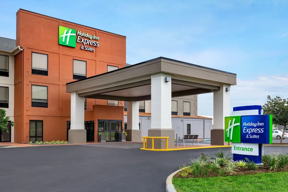 Holiday Inn Express & Suites Opelousas by IHG