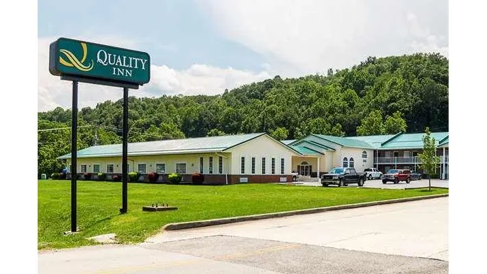 Quality Inn Weston