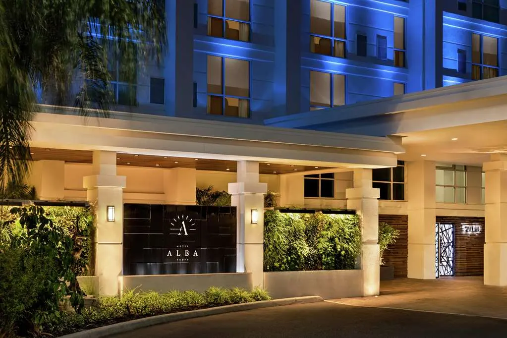 Hotel Alba Tampa, Tapestry Collection by Hilton