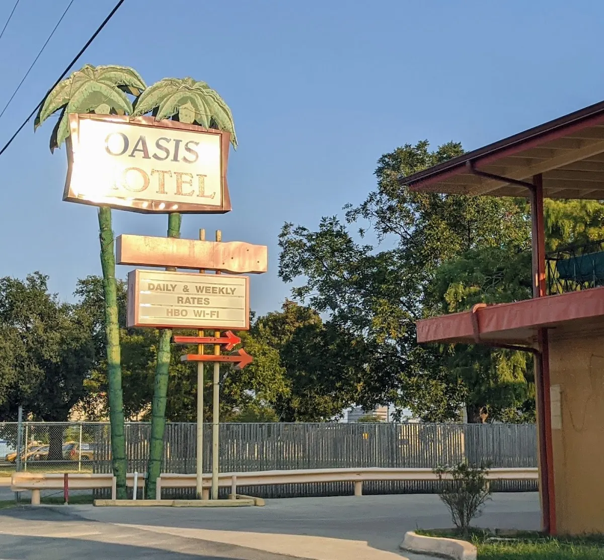 Oasis Motel