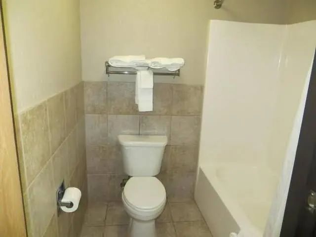 Super Davneport Inn & Suite