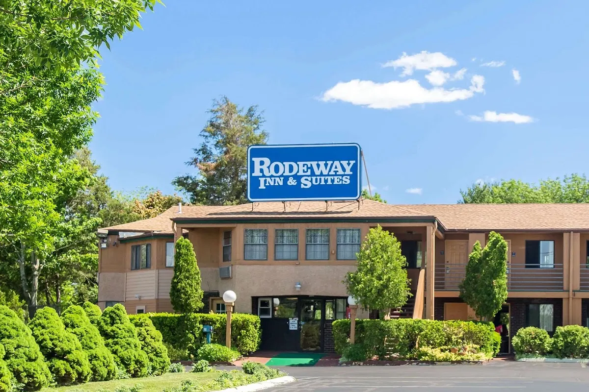Rodeway Inn & Suites Branford - Guilford
