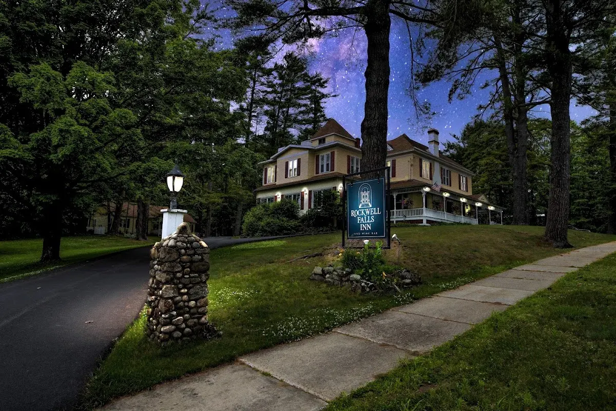 Rockwell Falls Inn and Wine Bar
