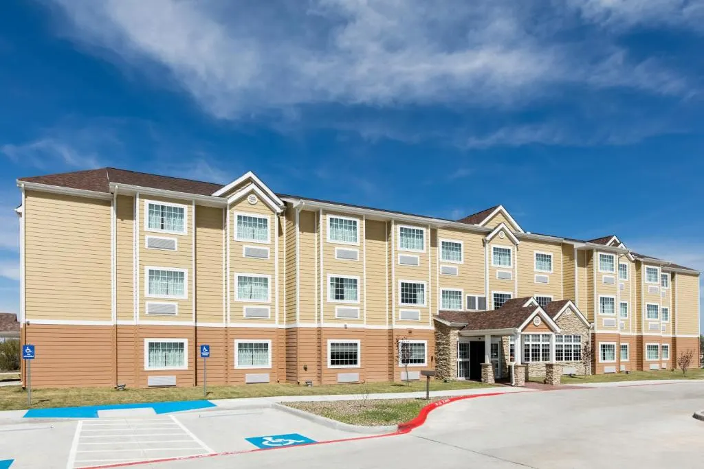 Permian Studio Aparments