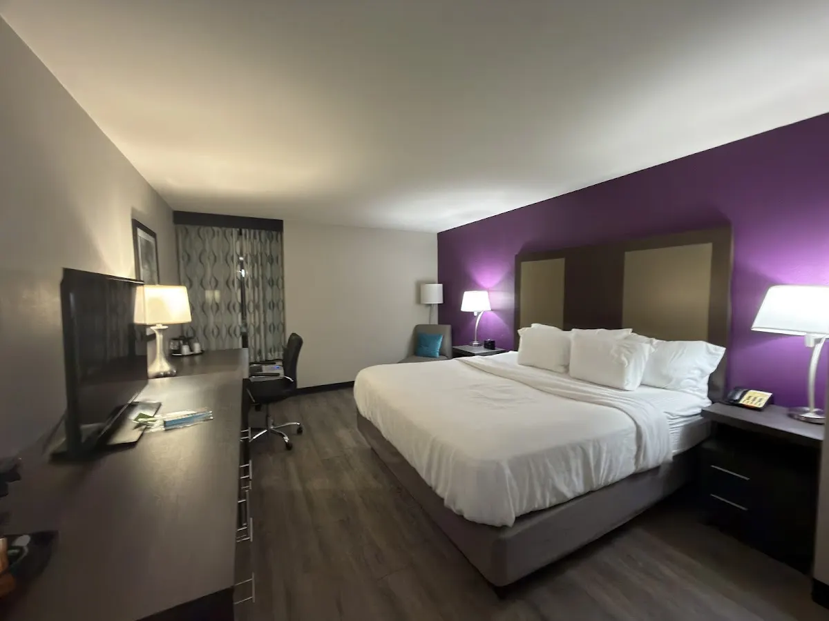 La Quinta Inn & Suites by Wyndham Festus - St. Louis South