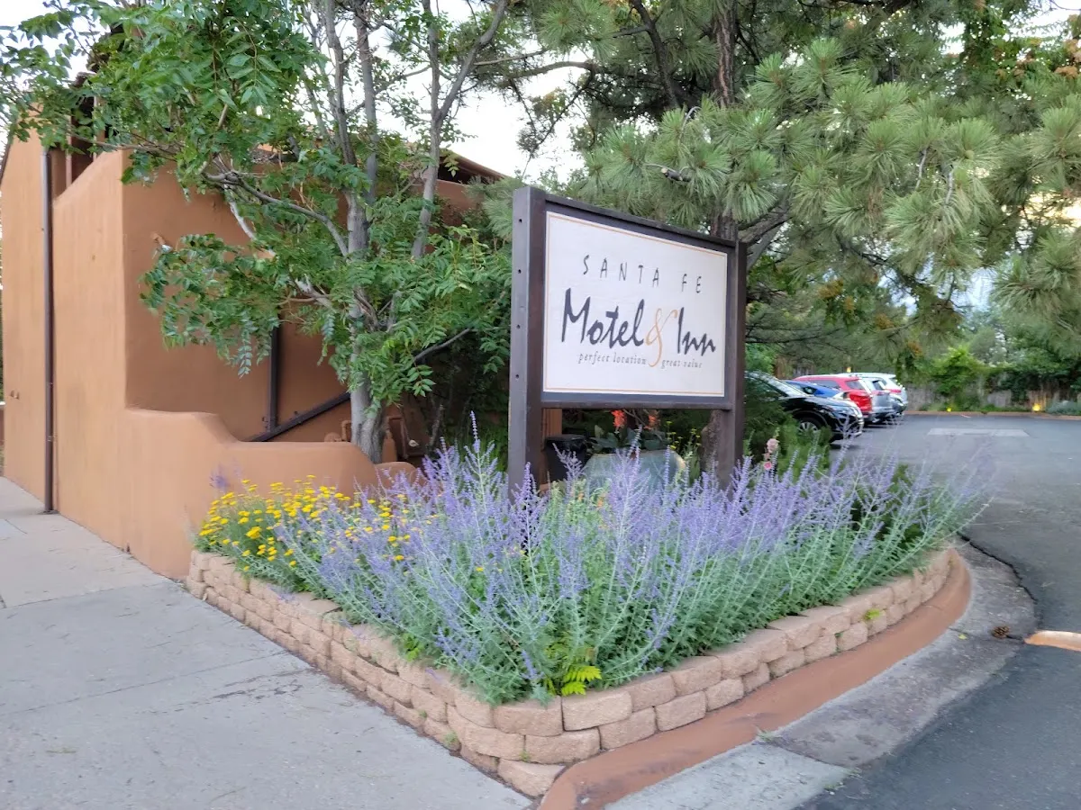 Santa Fe Motel & Inn