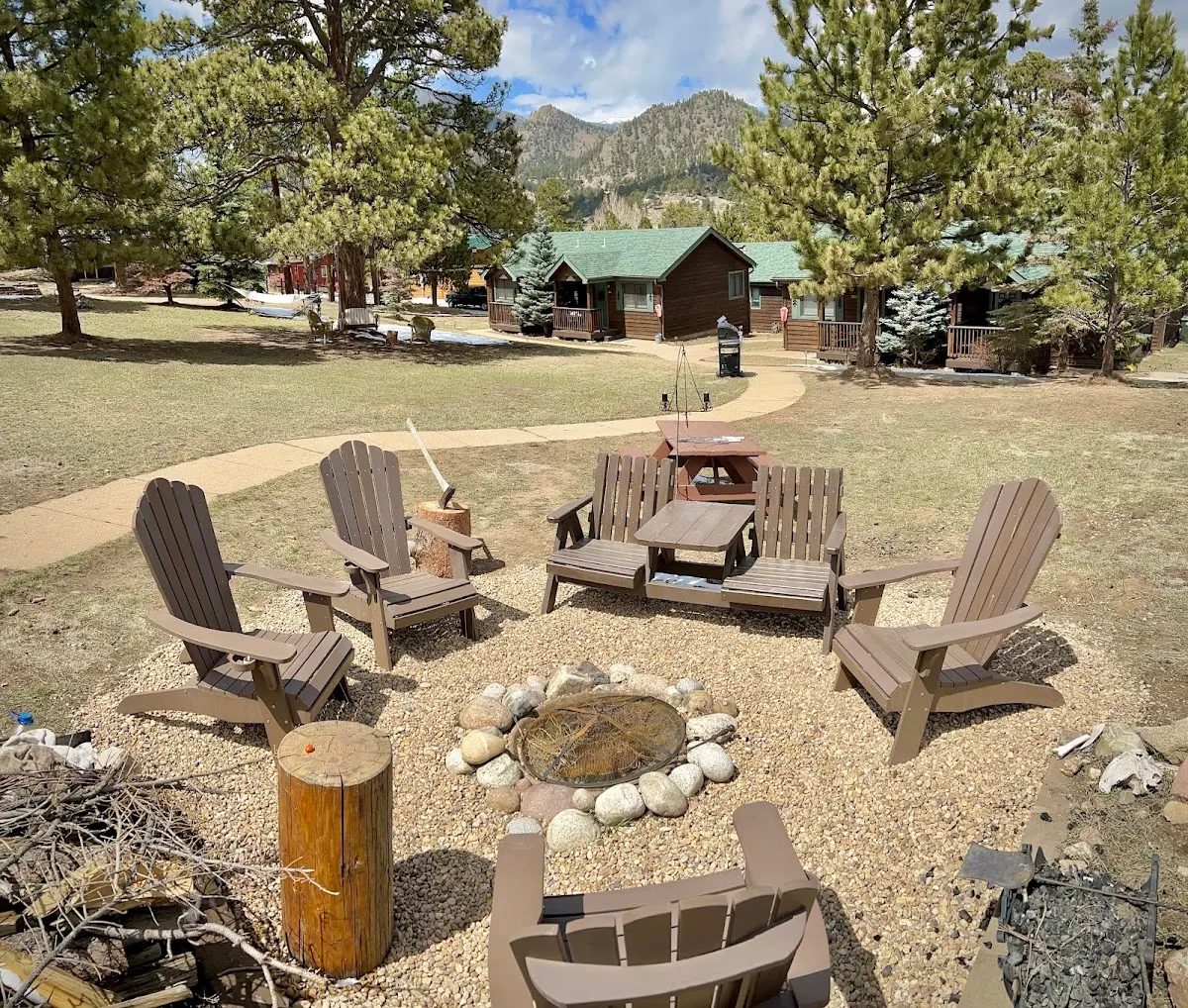 Mountain Shadows Resort