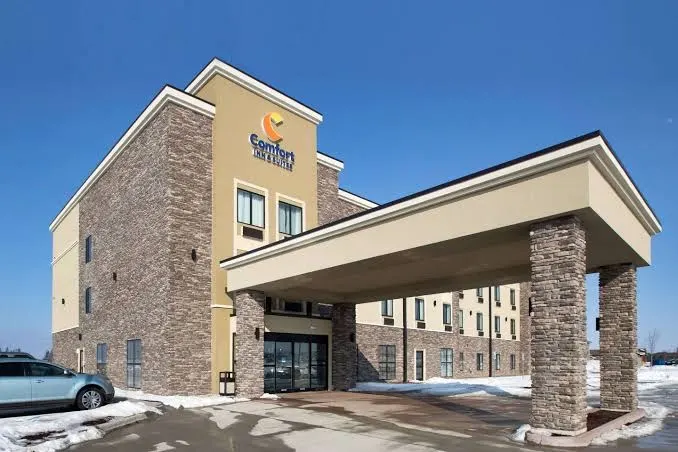 Comfort Inn & Suites Cedar Rapids Airport