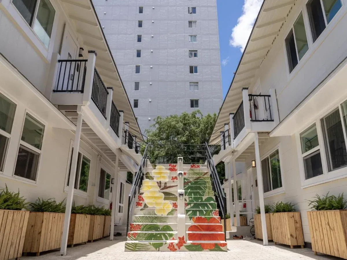 Seaside Women's Hostel