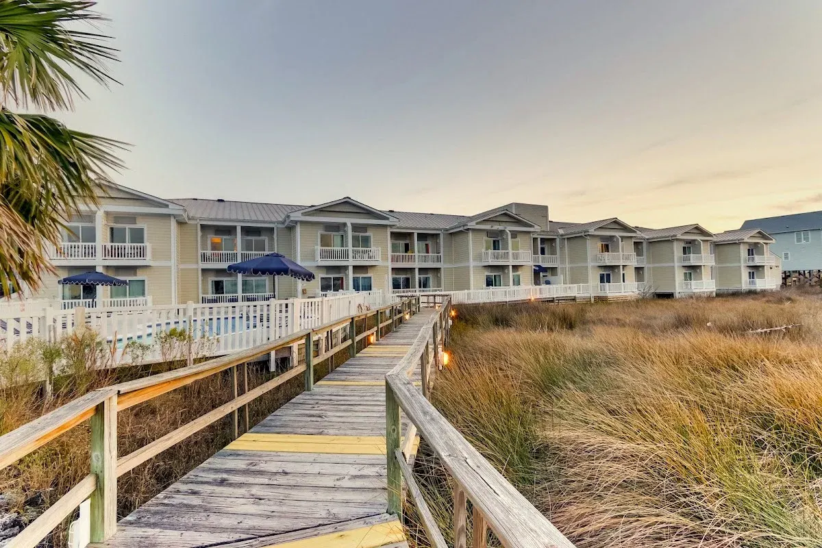 Palm Suites Trademark Collection by Wyndham