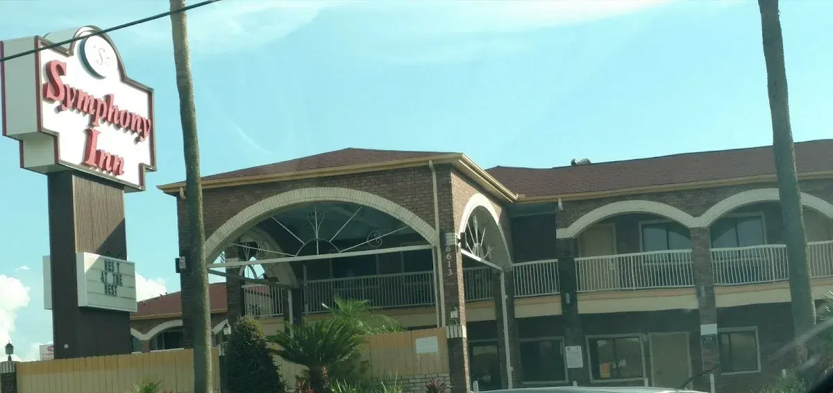 Symphony Inn