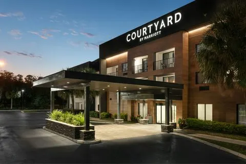 Courtyard by Marriott Gainesville FL