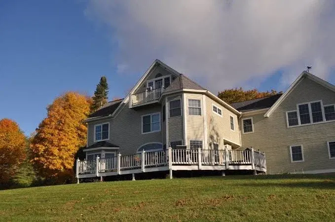 High Hill Inn
