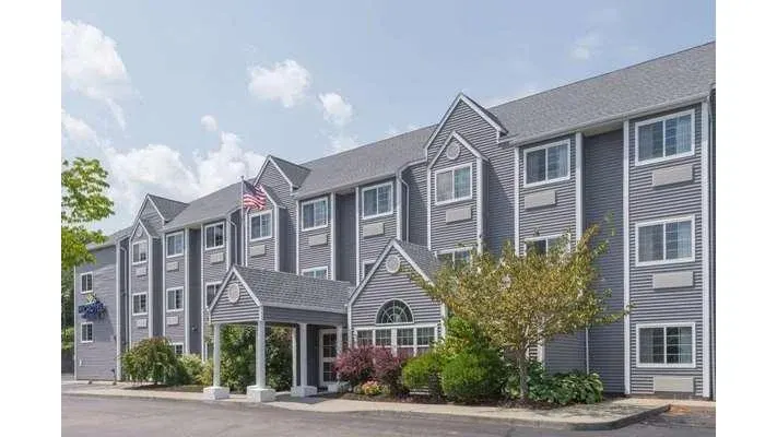 Microtel Inn & Suites by Wyndham Uncasville Casino Area