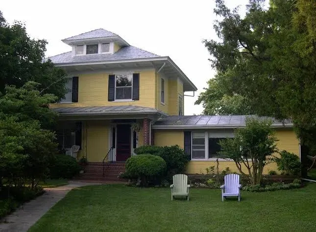 BACK INN TIME B&B