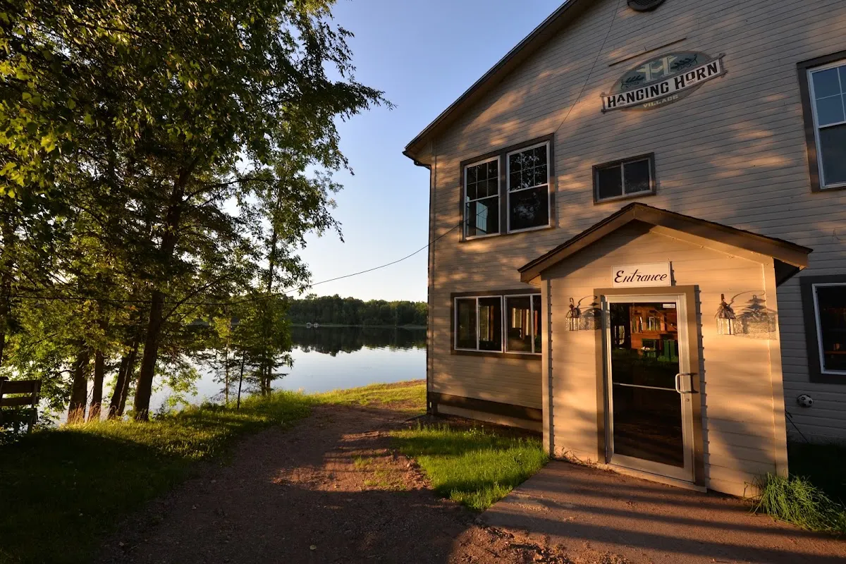 Hanging Horn Lakeside Resort