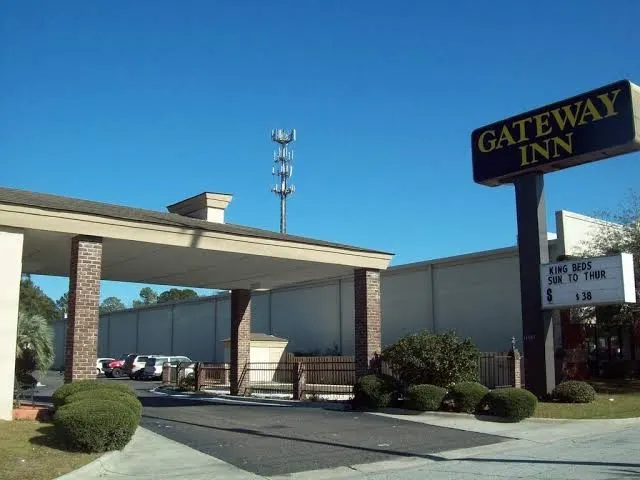 Gateway Inn